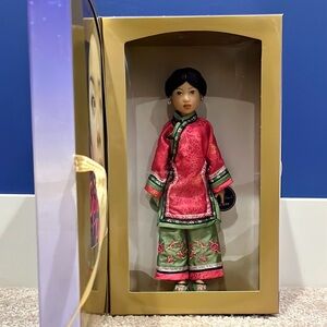 NIB American Girl Girls of Many Lands China Chou Spring Pearl: The Last Flower
